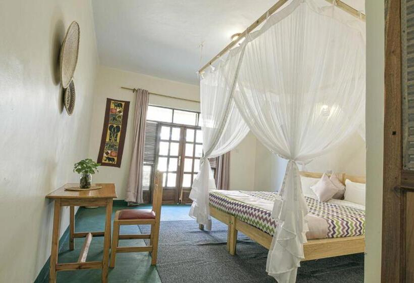 اتاق لوکس, Cycad Entebbe Guest House