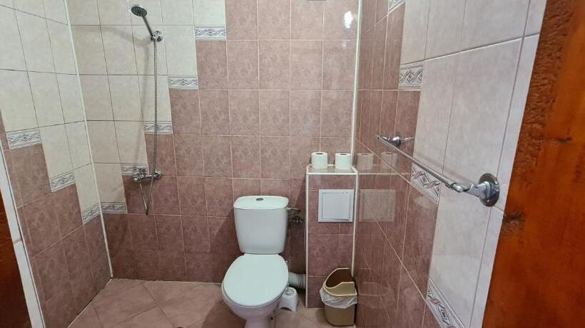 带2个卧室的套房, Sineva Guest House