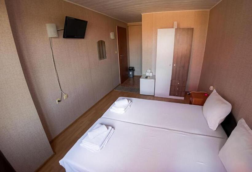 اتاق استاندارد, Sineva Guest House