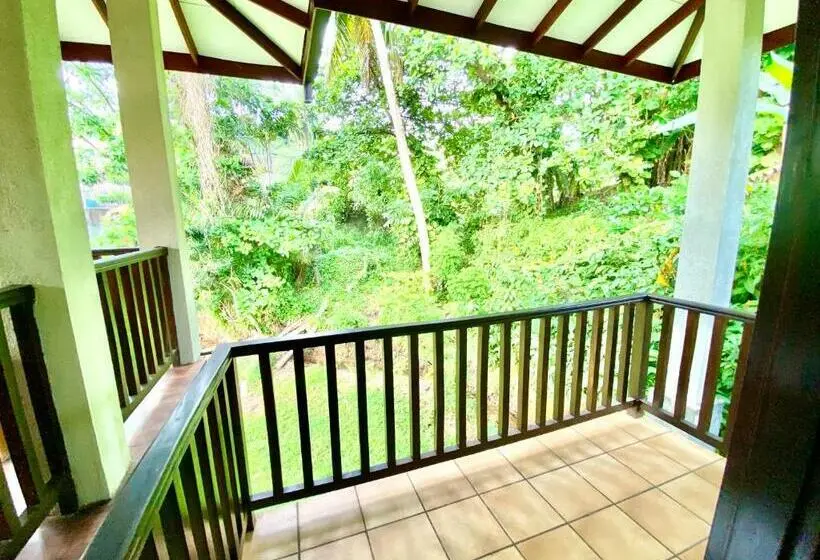Quarto Estandar Individual com Sacada, Surf Range