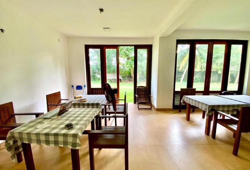 3-Bett-Standardzimmer Meerblick, Surf Range