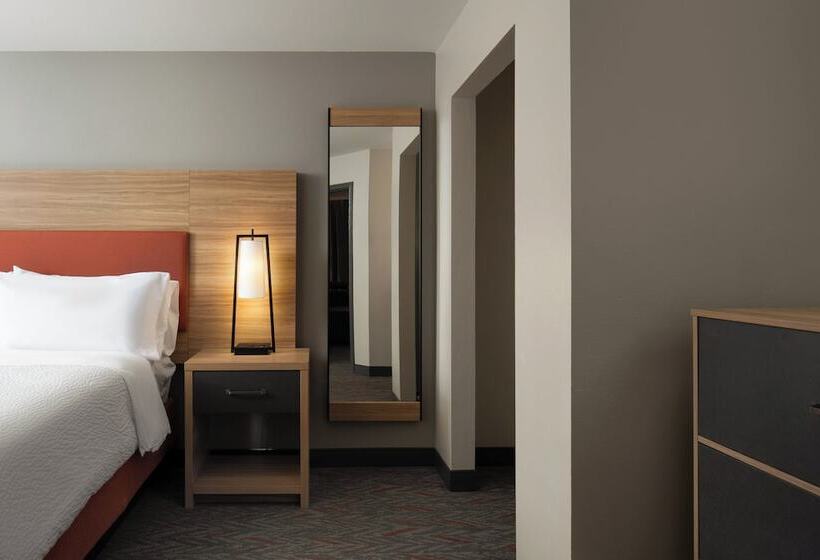 Люкс 2 Спальни, Candlewood Suites St Louis St Charles By Ihg