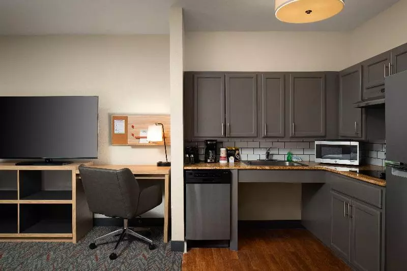 スタンダードスタジオ, Candlewood Suites St Louis St Charles By Ihg