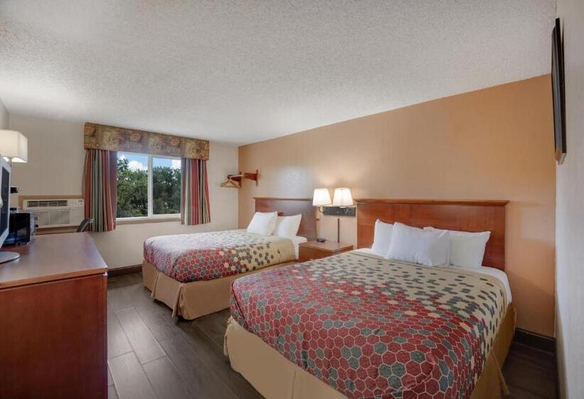 标准间, Rodeway Inn