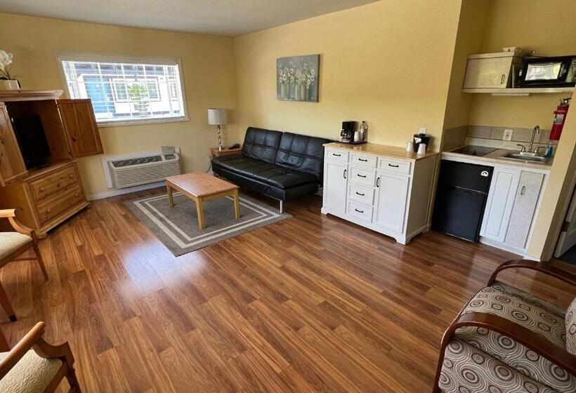 חדר דלוקס עם מיטת קינג, Solvang Inn & Cottages