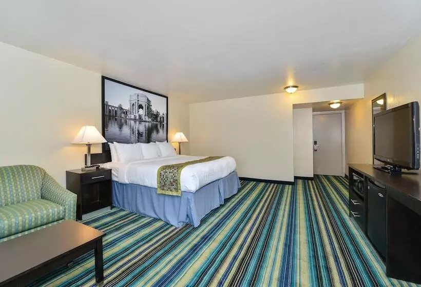 سوییت, Super 8 By Wyndham Vallejo/napa Valley