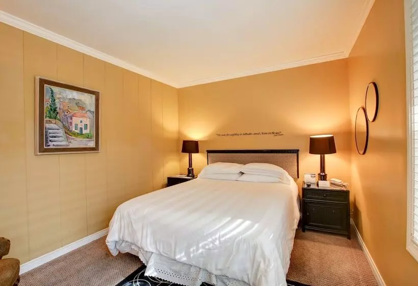 اتاق استاندارد با تخت دوبل, The Tides Laguna Beach