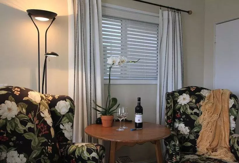 اتاق استاندارد با 2 تخت دوبل, The Tides Laguna Beach