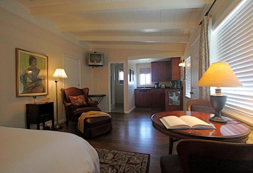 Номер Deluxe, The Tides Laguna Beach