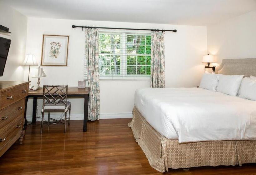 Номер Superior Кровать Кинг, Three Village Inn