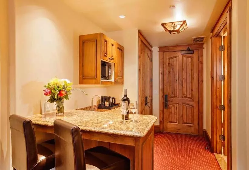 اتاق استاندارد برای معلولان, Tivoli Lodge