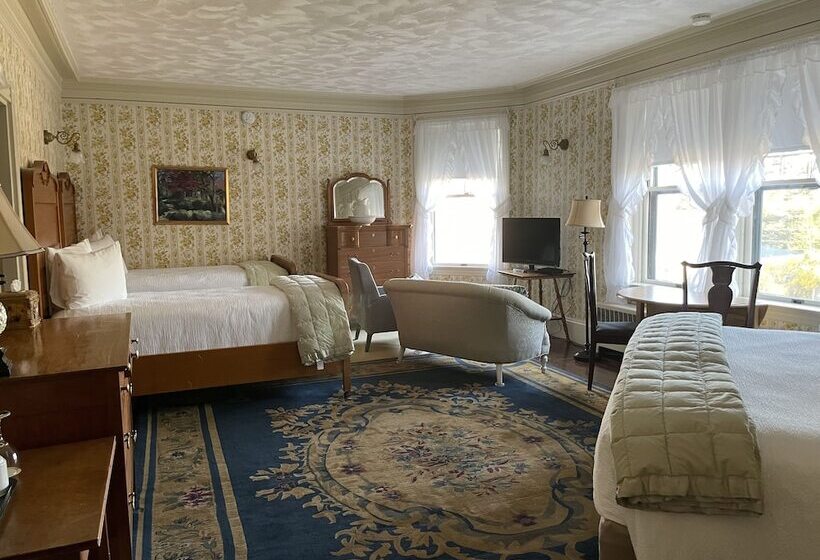 Номер Стандарт, Moseley Cottage Inn And The Town Motel
