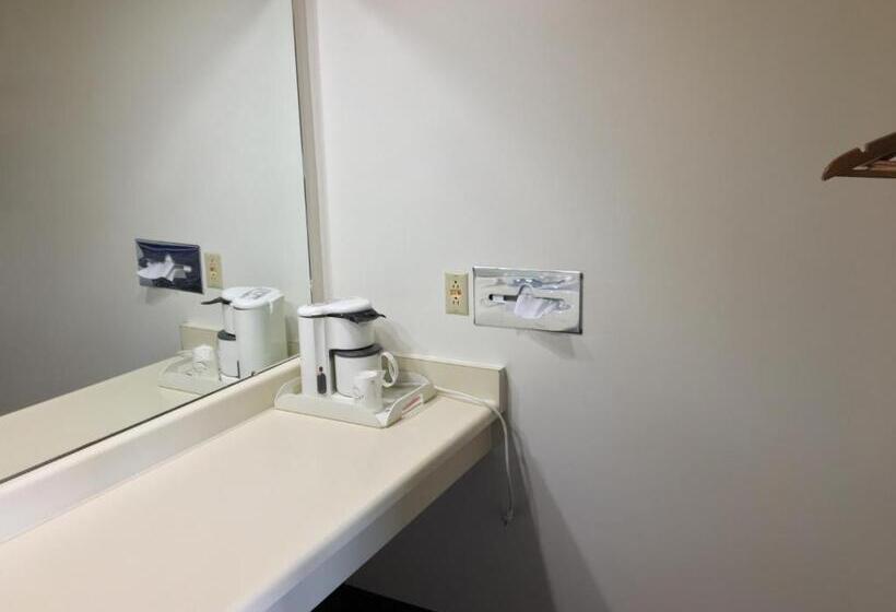 スタンダードルーム, Thunderbird Motor Inn