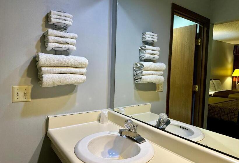 スタンダードルーム, Thunderbird Motor Inn