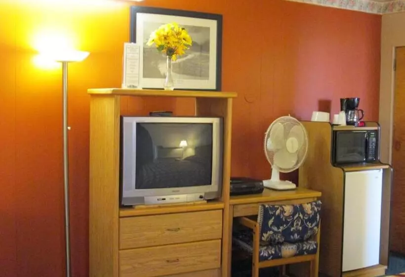 スタンダードルーム, Townhouse Motel