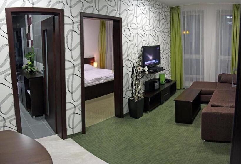 סוויטה דלוקס, Penzion Luxury