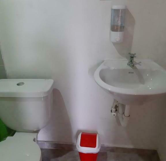 Семейный Номер, Hostal Triangulo Del Cafe