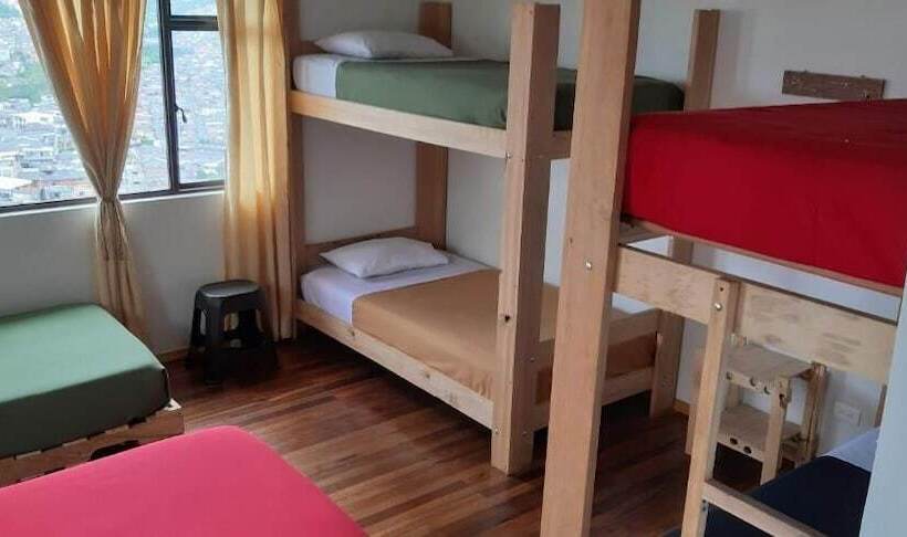 Семейный Номер, Hostal Triangulo Del Cafe