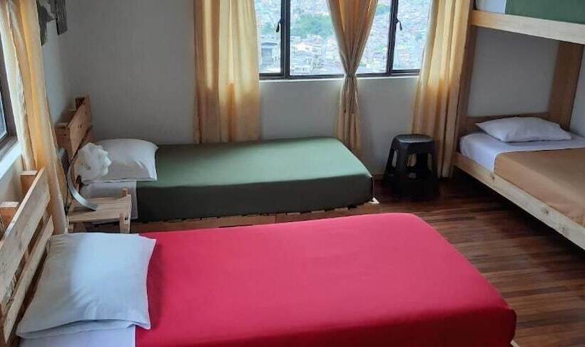 Семейный Номер, Hostal Triangulo Del Cafe