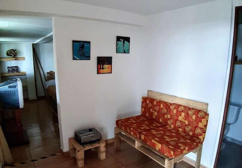 Семейный Номер, Hostal Triangulo Del Cafe