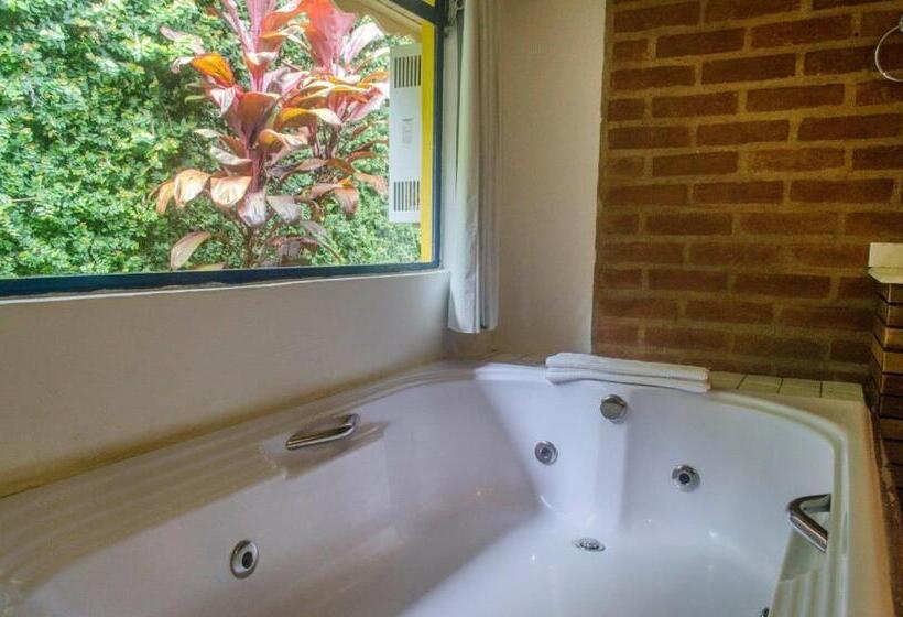 스탠다드 자쿠지 룸, A Casa Da Fazenda