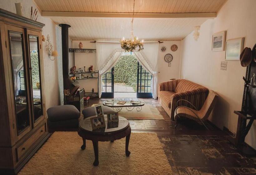 침실 4개 주택, A Casa Da Fazenda