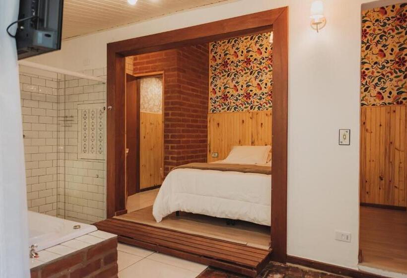 침실 4개 주택, A Casa Da Fazenda