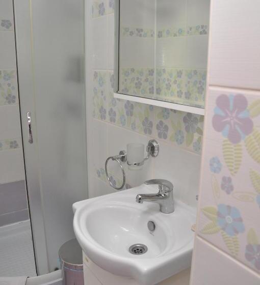 اتاق استاندارد, Garni Hotel Laguna Lux