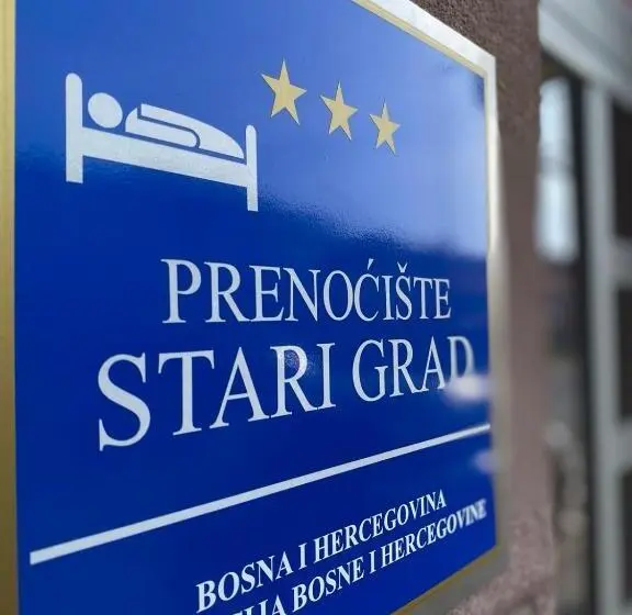 اتاق خانوادگی, Prenoćište Stari Grad Old Town