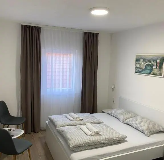 اتاق استاندارد, Prenoćište Stari Grad Old Town