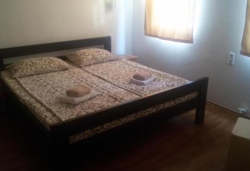 اتاق استاندارد, Prenoćište Stari Grad   Old Town