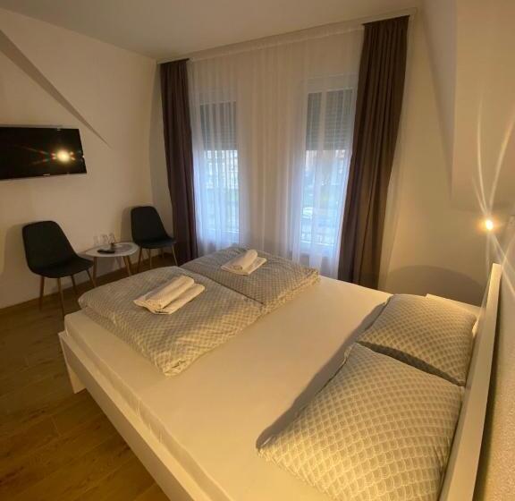 اتاق لوکس, Prenoćište Stari Grad   Old Town