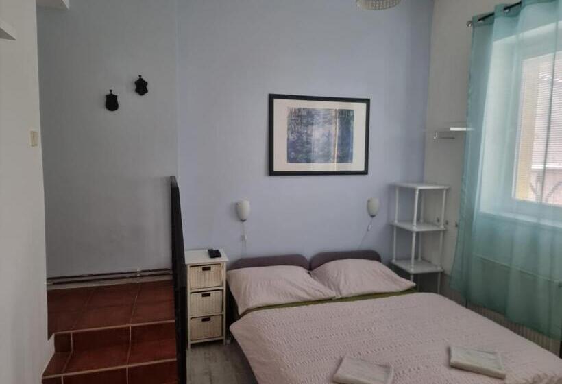 חדר סטנדרט לשלושה, Penzion A Víno