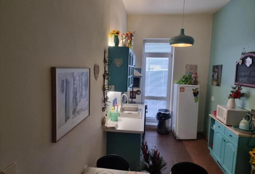 חדר סטנדרט לשלושה, Penzion A Víno