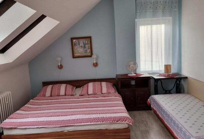 סוויטת 2 חדרי שינה, Penzion A Víno