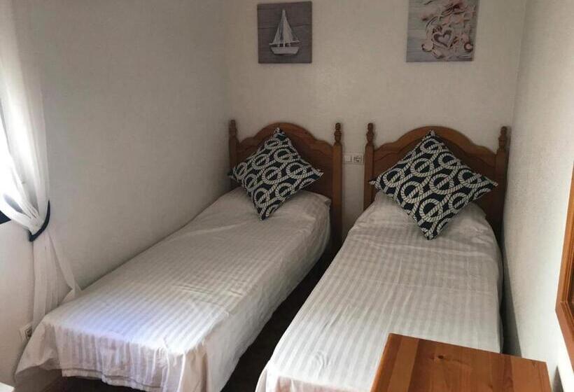 1침실 펜트하우스 아파트, Playamarina 1 Reception