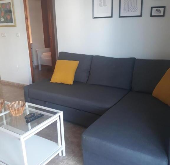 침실 3개 아파트, Playamarina 1 Reception