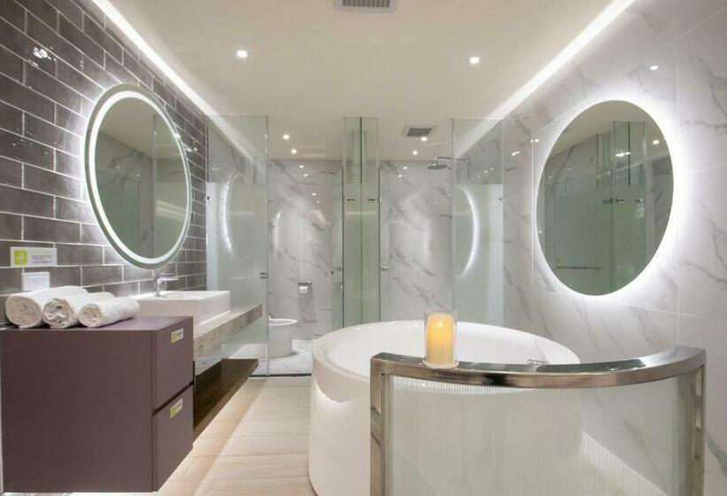 اتاق پرمیوم, 168 Motel Zhongli