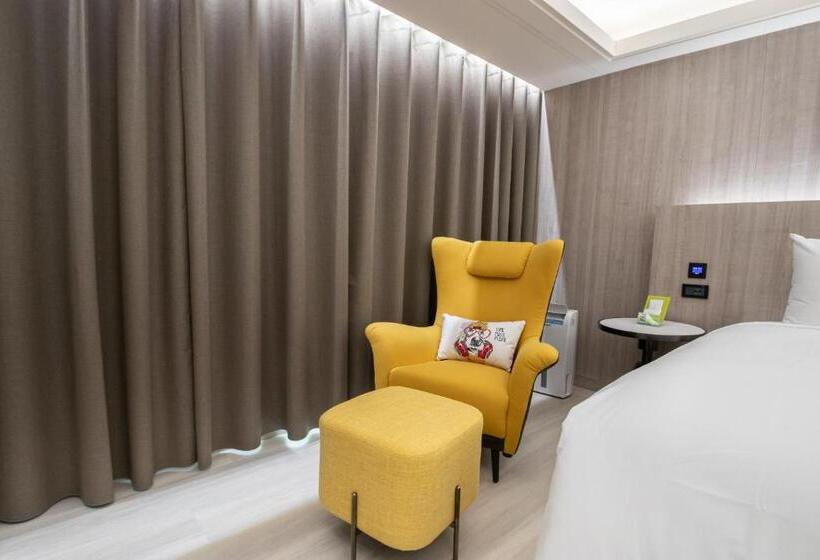 اتاق کلاسیک, 168 Motel Zhongli