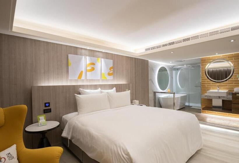 اتاق کلاسیک, 168 Motel Zhongli