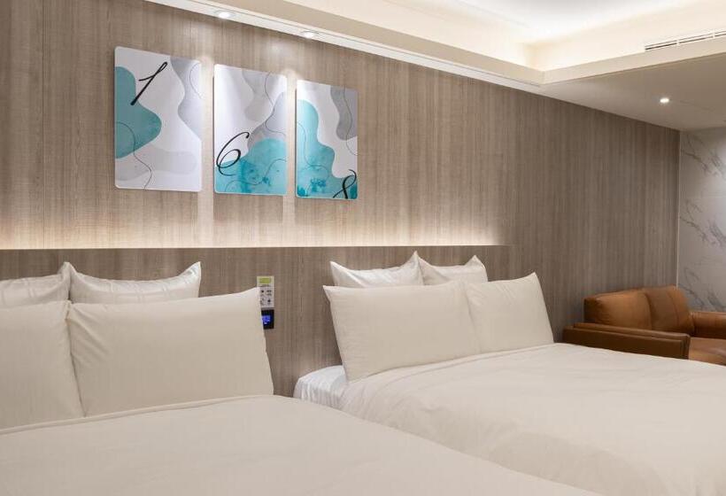 اتاق کلاسیک چهارنفره, 168 Motel Zhongli