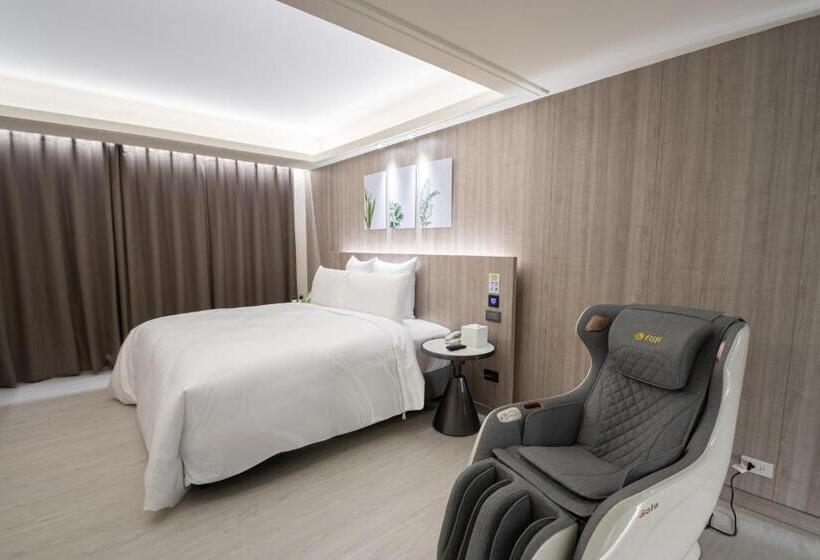 اتاق پرمیوم, 168 Motel Zhongli