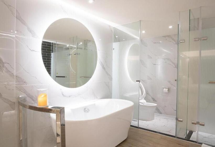 اتاق پرمیوم, 168 Motel Zhongli