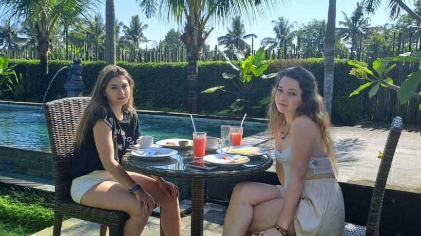 バルコニー付スイート, Galang Hari Villa