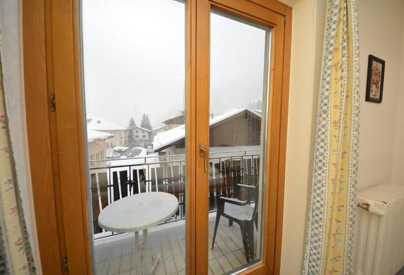 Шале 1 Спальня, Haus Kleineisen By Châtel Reizen