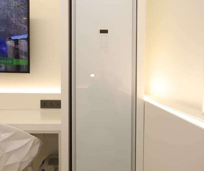 اتاق لوکس, Lesign