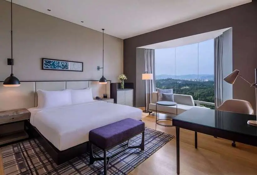 障害者適応デラックスルーム, The Royal Senses Resort & Spa Crete, Curio Collection Hilton