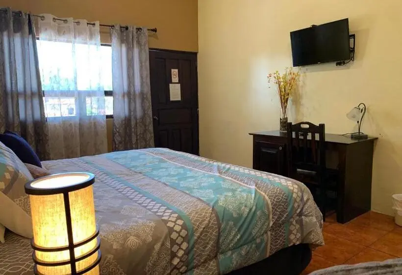 اتاق استاندارد با تخت بزرگ, Zafra