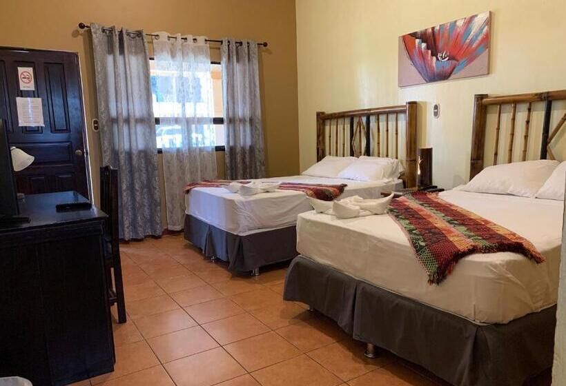 اتاق پریمیوم چهارنفره, Zafra