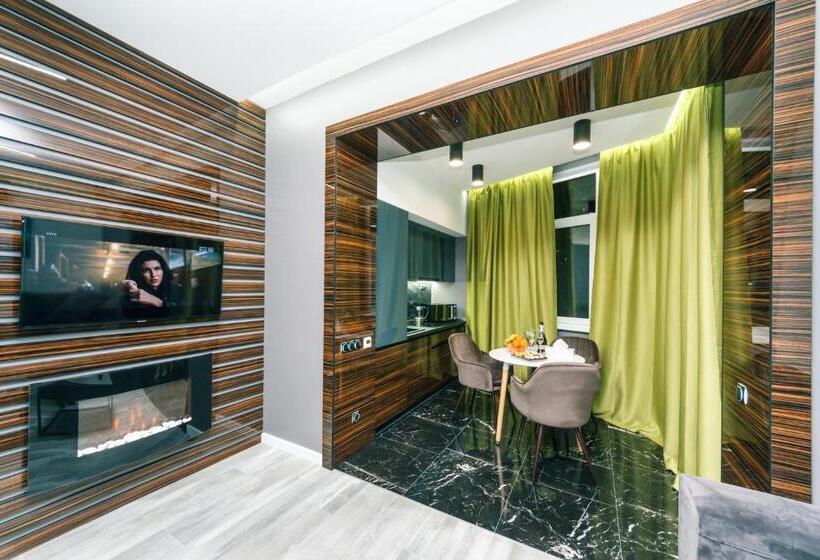 1 Szobás Apartman, Luxury Apartments Arena Guliver